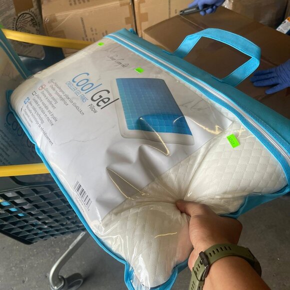 Cool Gel Pillow by Sleep Comfort โ ONLY $20! - Picture 3 of 6